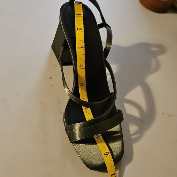 Asos Olive Green Strappy Sandals Size 4 - Picture 9 of 9